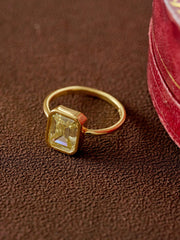 Soleil Signet Ring - CAMELLIA