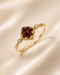 Carena Garnet Ring
