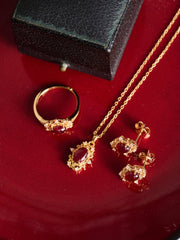 Vivien Garnet Necklace - CAMELLIA Silver