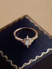 14K Solid Gold Lunara Labradorite Ring - CAMELLIA 3.5