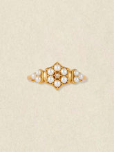 Pearl Starburst Ring