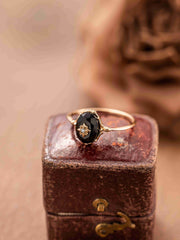 Noir Stella Onyx Ring - CAMELLIA 6