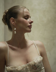 Elysia Pearl Earrings - CAMELLIA