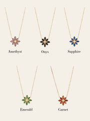 Cámellia Mother of Pearl Necklaces - CAMELLIA Emerald 18"