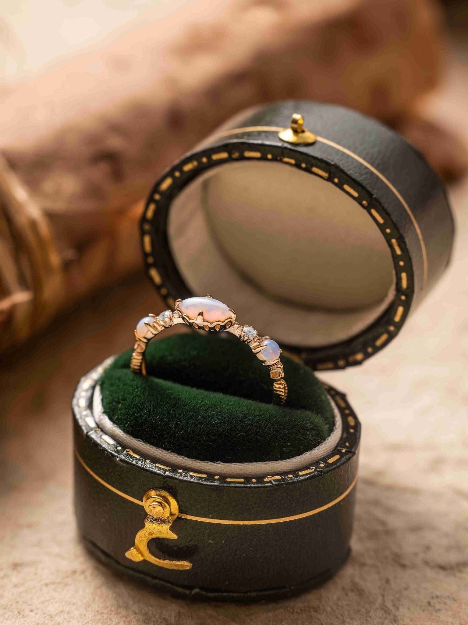 Eveline Opal Ring - CAMELLIA 5
