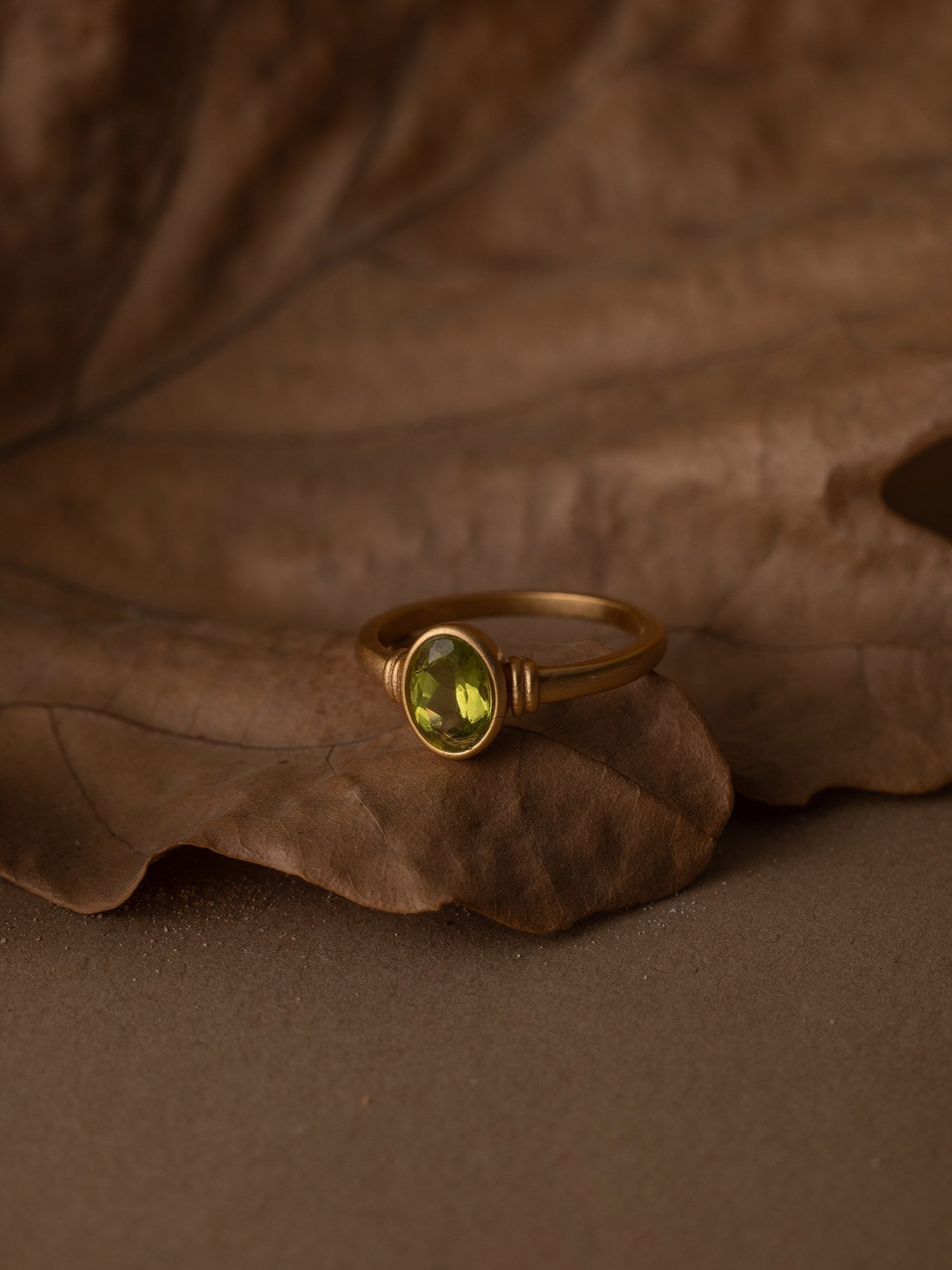 Eden Peridot Ring - CAMELLIA 5