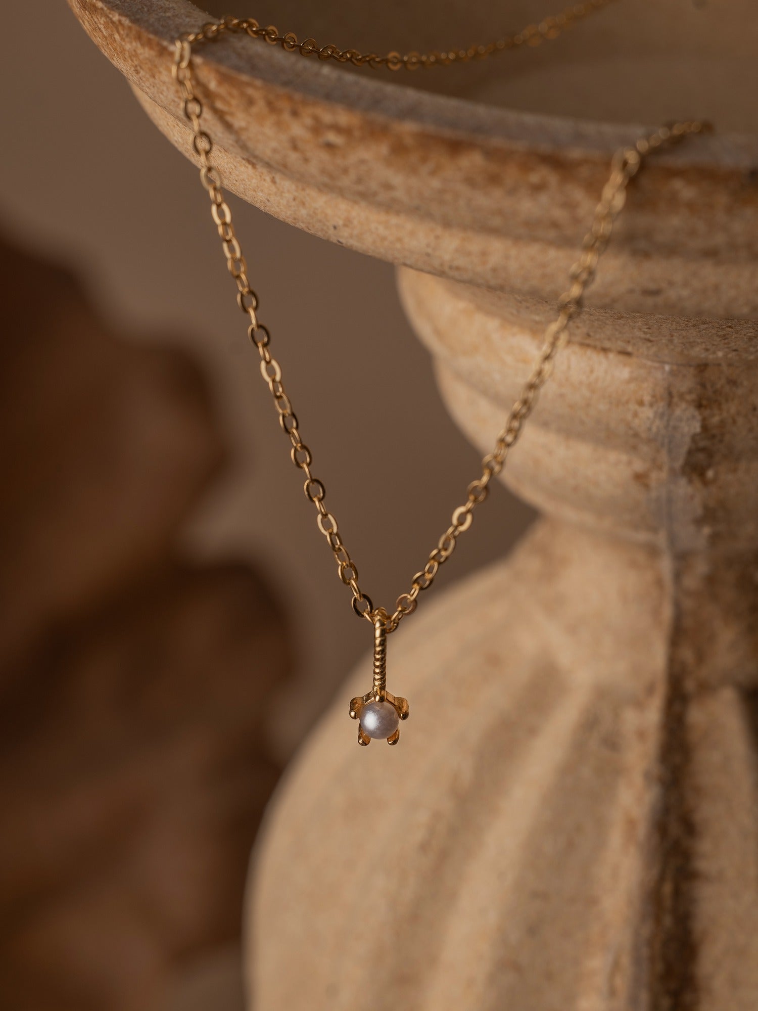 Petite Pearl Necklace - CAMELLIA