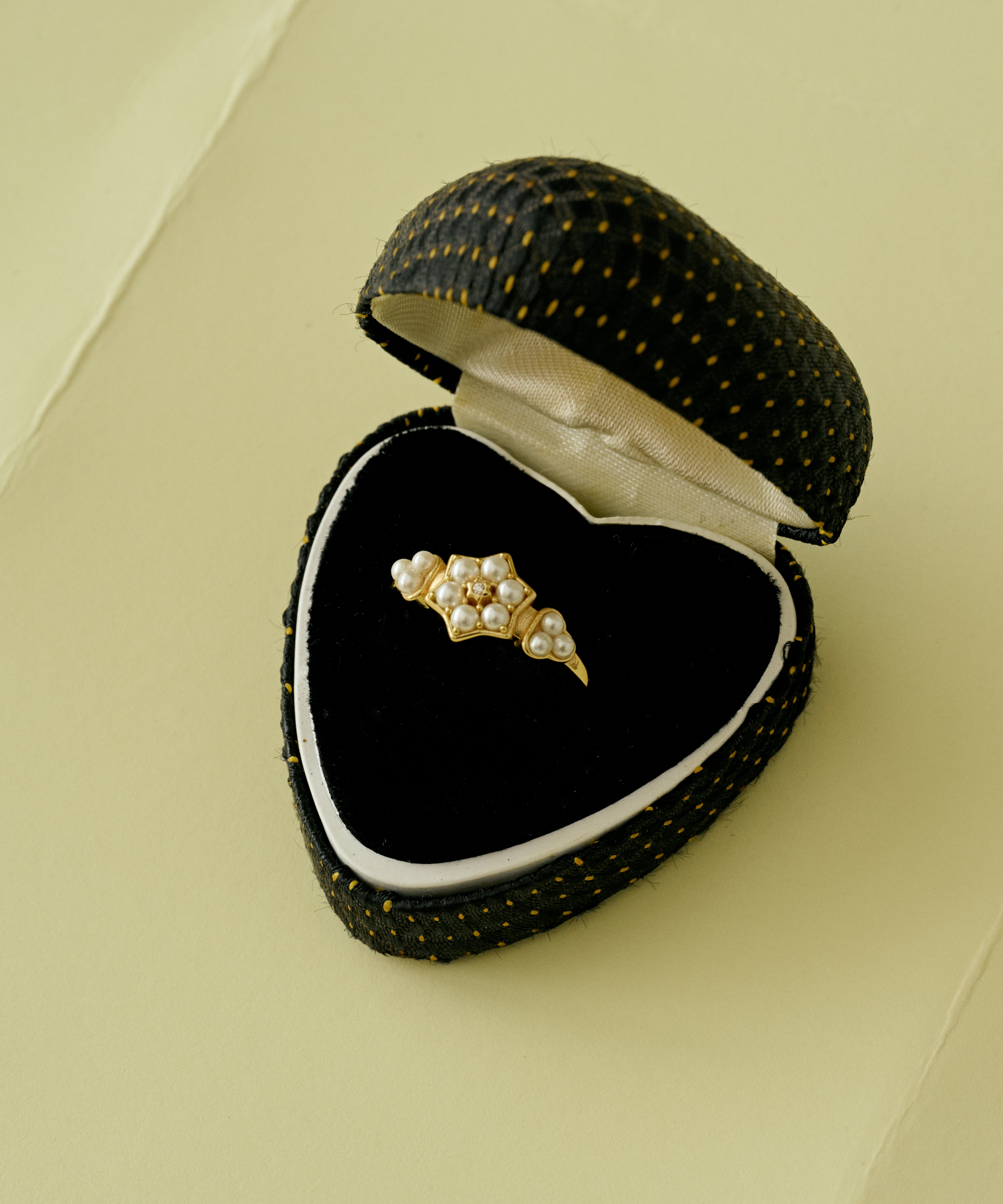 Pearl Starburst Ring