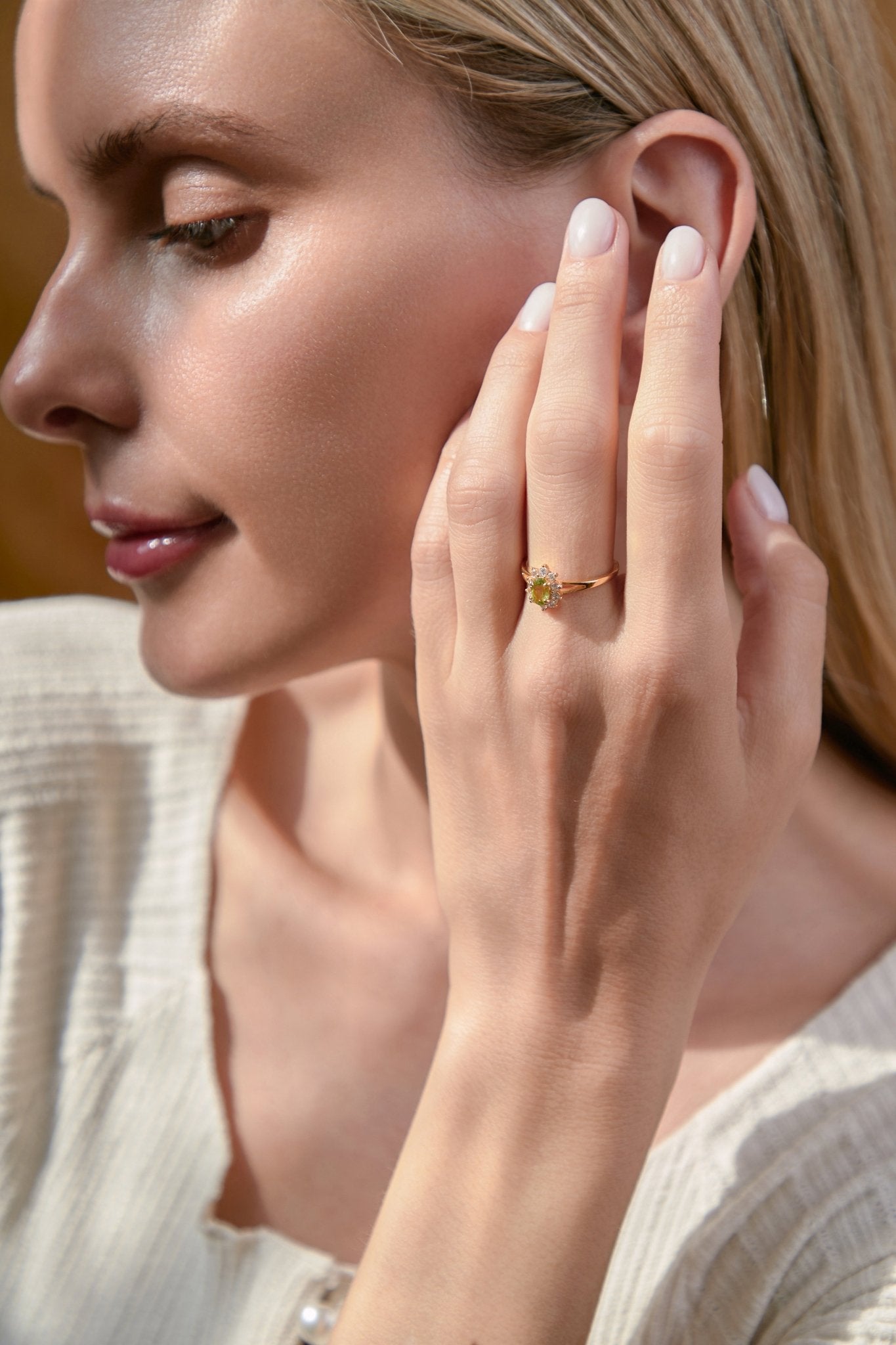 Aurora Peridot Ring - CAMELLIA 5 US