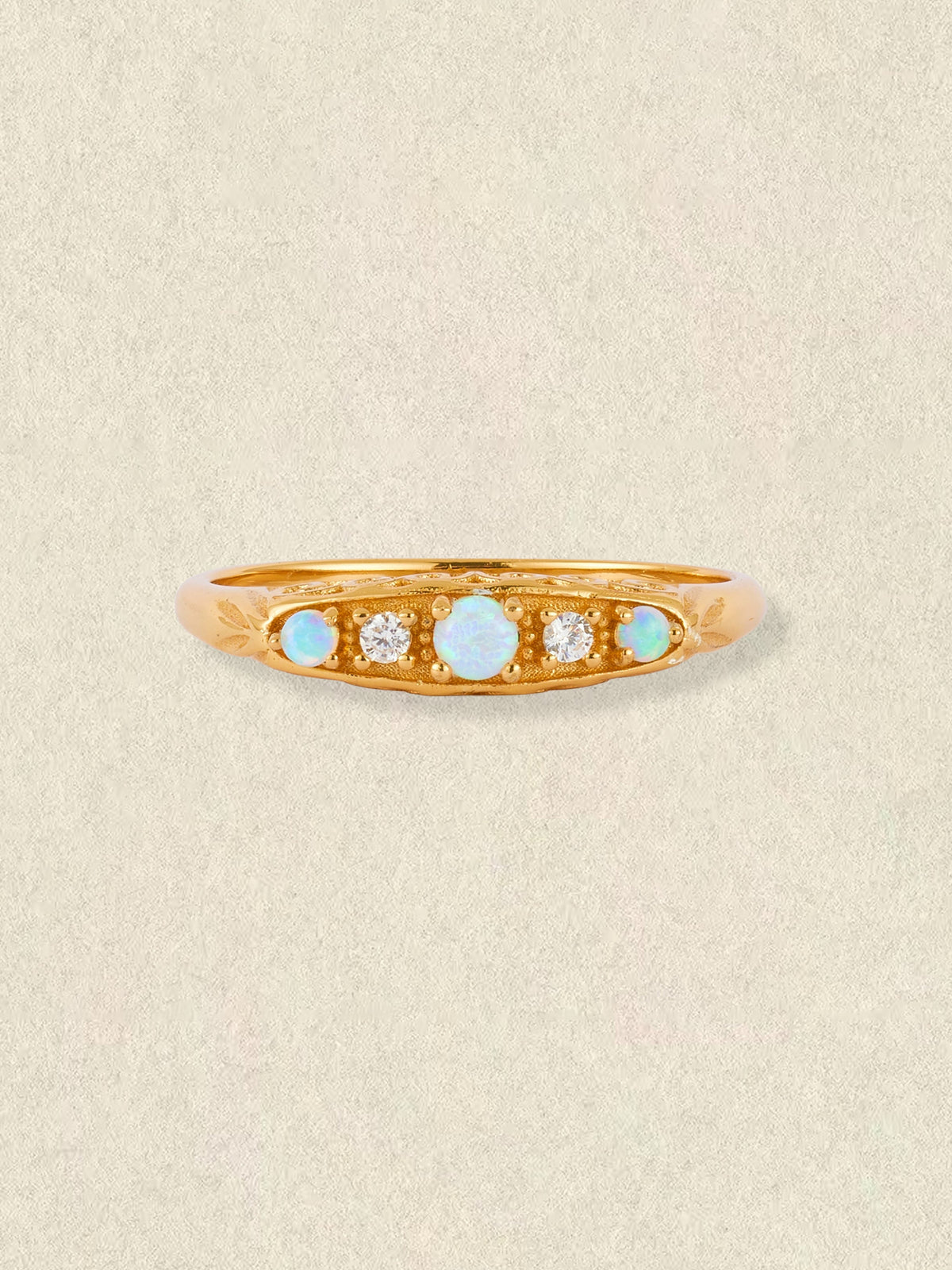 Lumière Opal Ring
