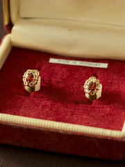 Regal Rosette Garnet Jewelry Set