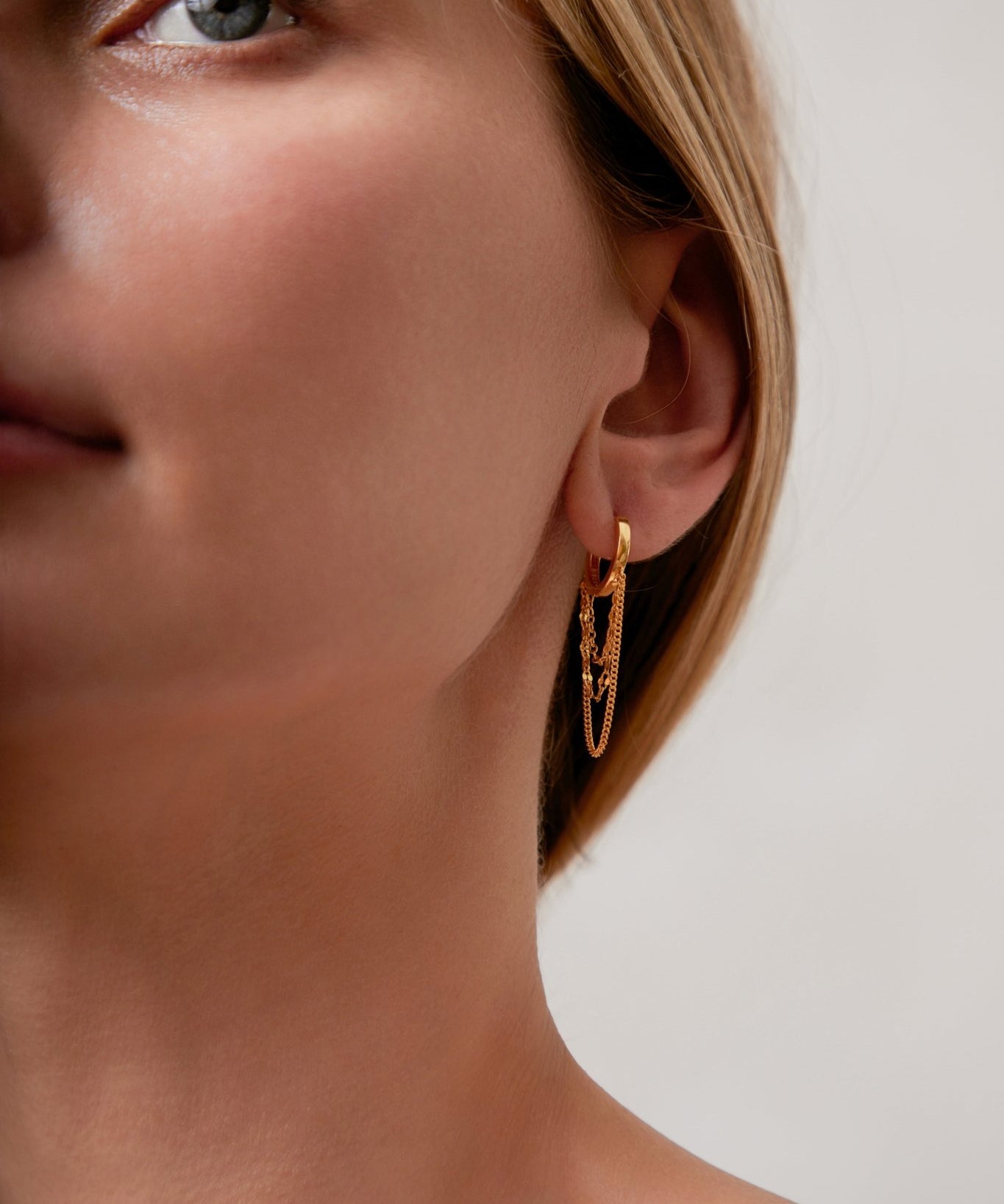 Sleeper Chain Hoop Earrings - CAMELLIA Yellow Gold