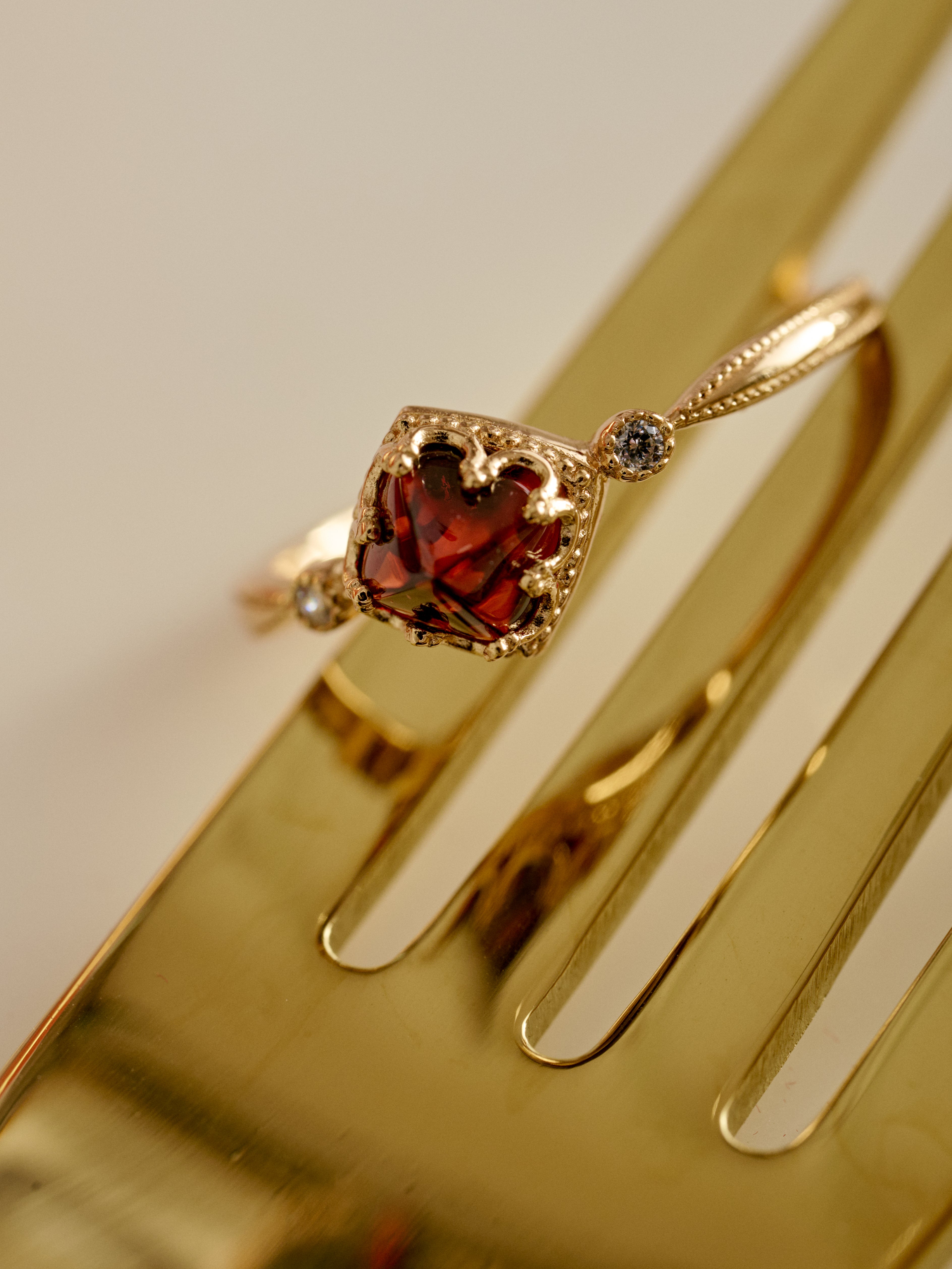 Carena Garnet Ring