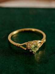 Elowen Peridot Ring
