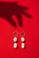 Elysia Pearl Earrings - CAMELLIA