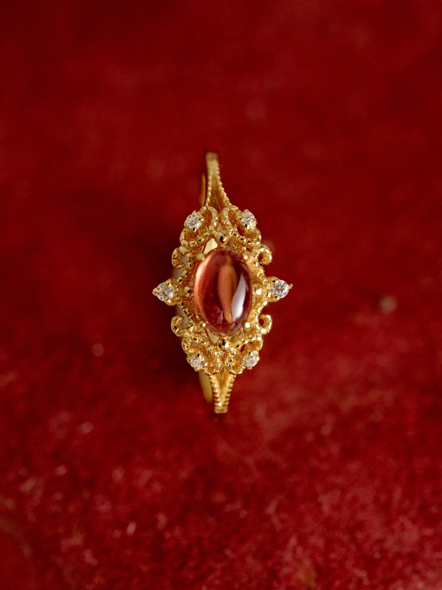 Vivien Garnet Ring
