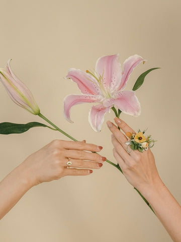 Green Yellow Flower Ring