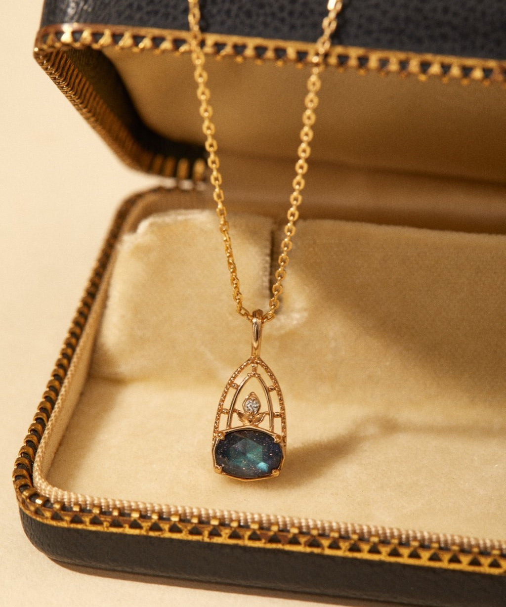 Stellaris Labradorite Necklace - CAMELLIA Simple Chain