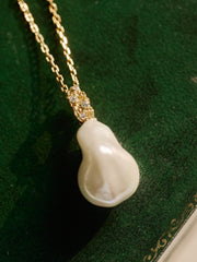 Alyssa Barquoe Pearl Necklace - CAMELLIA