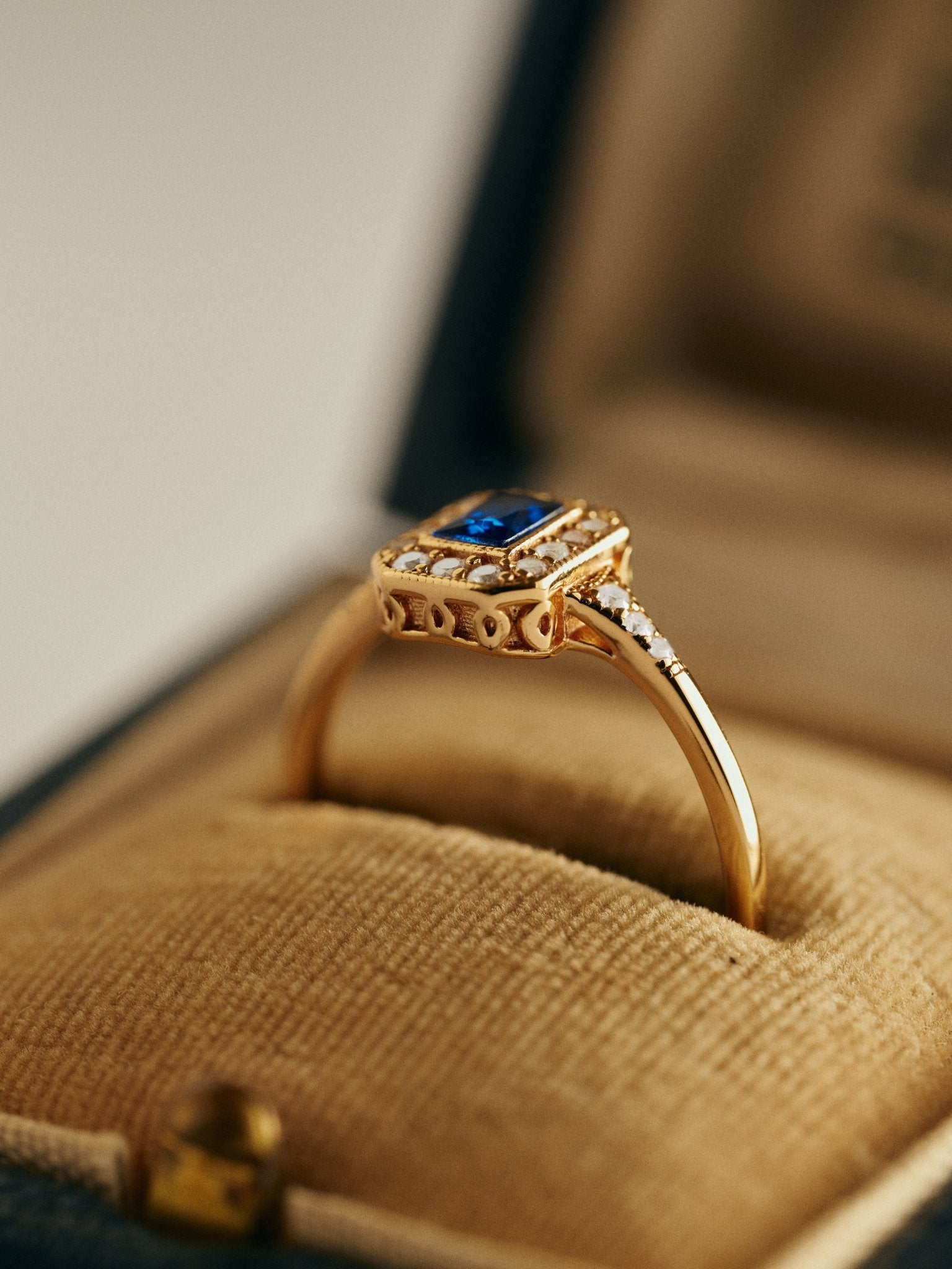 Royal Sapphire Ring - CAMELLIA 5