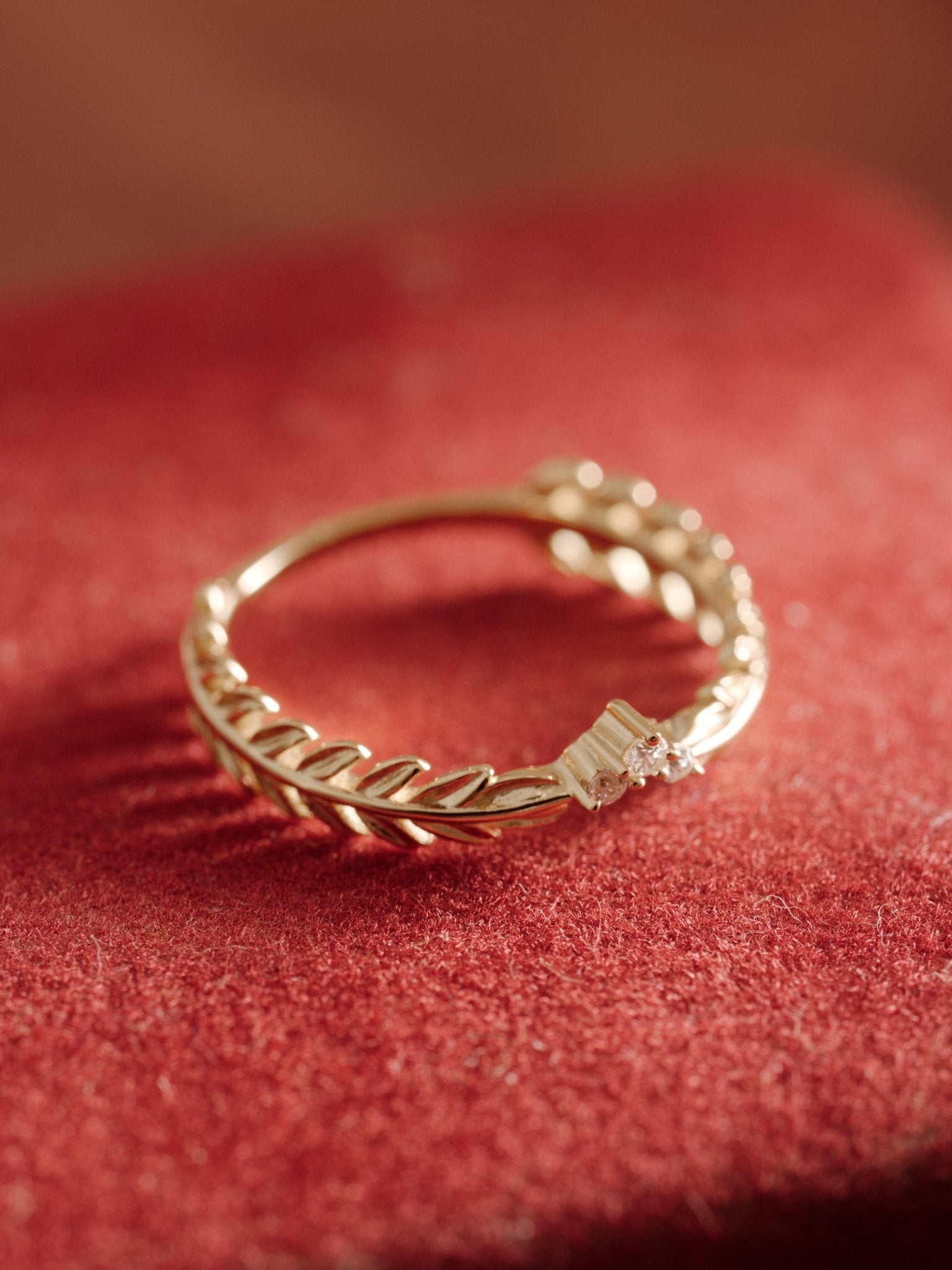 14K Solid Gold Leaf Whisper Diamond Band - CAMELLIA 3.5