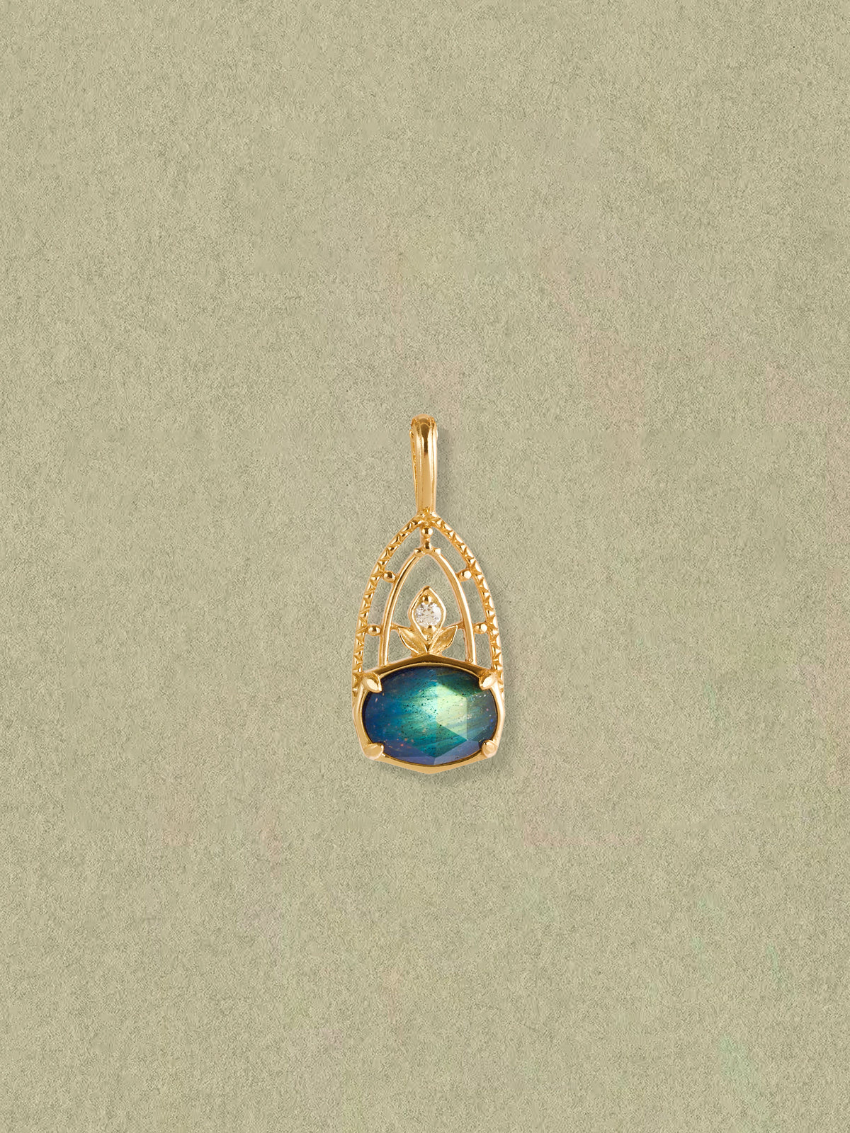 Stellaris Labradorite Pendant