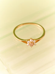 Natural Rose Quartz & Freshwater Pearl Floral Vintage-Style Ring – Petite Fleur