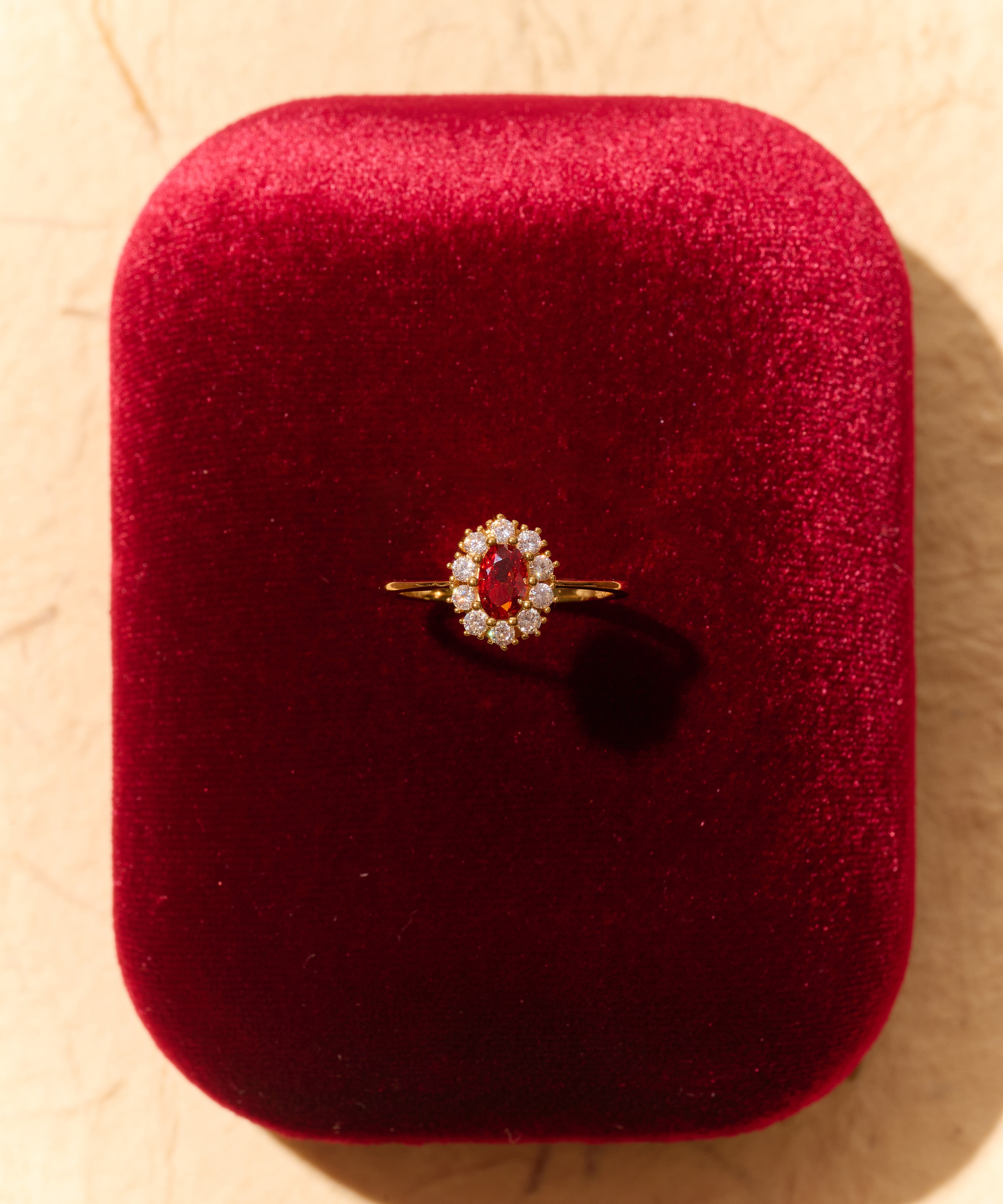 Garnet Couronne Ring