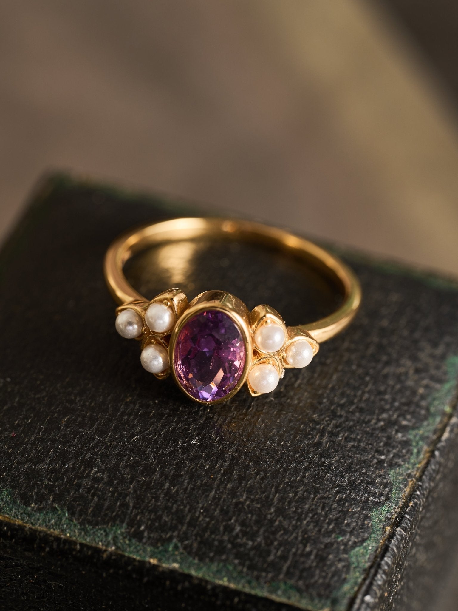 Amelie Amethyst Pearl Ring - CAMELLIA 5