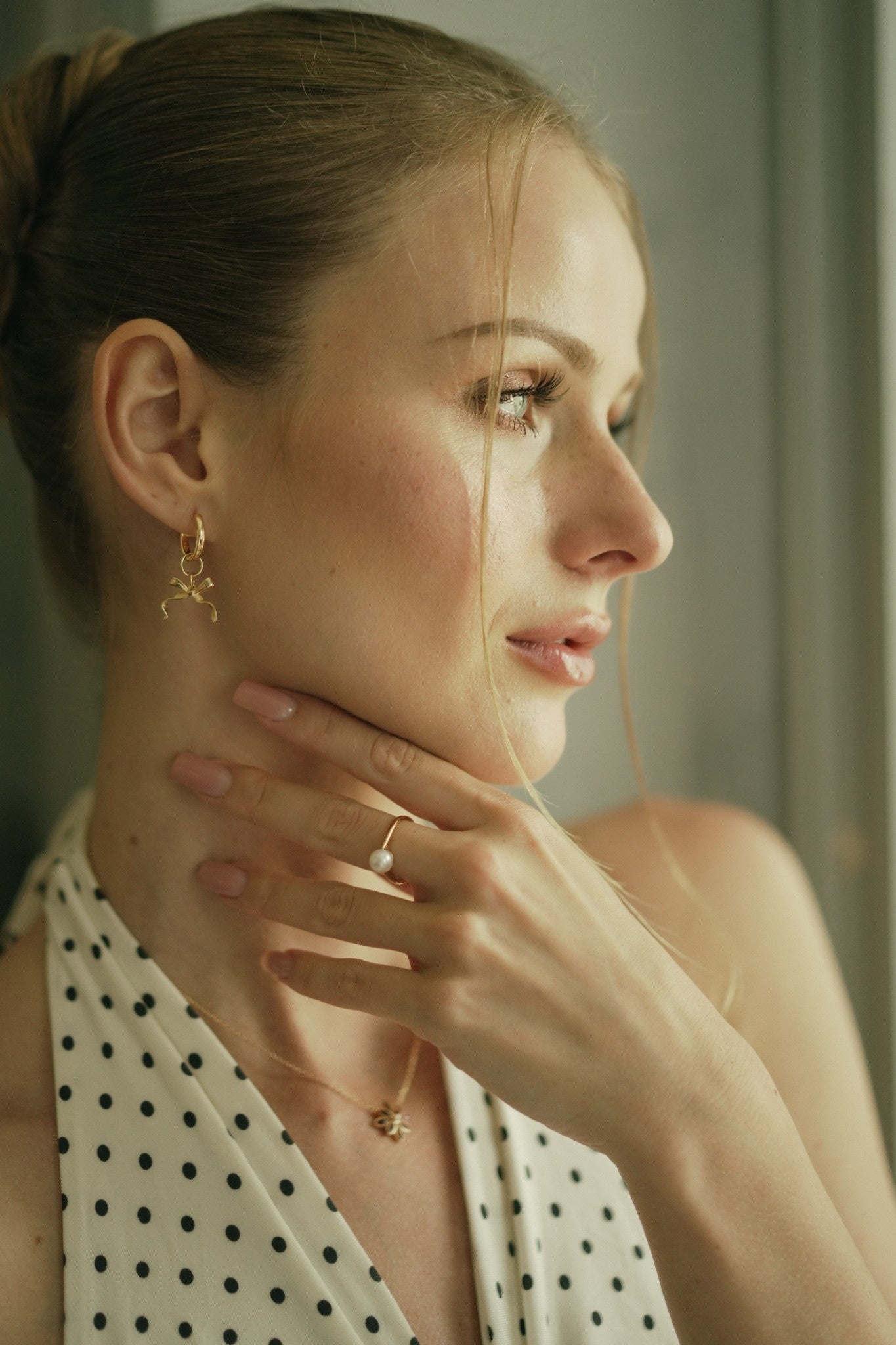 Bow Tie Earrings - CAMELLIA