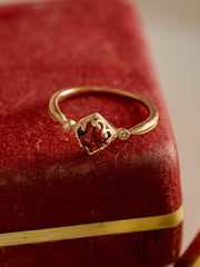 Carena Garnet Ring - CAMELLIA 5 US