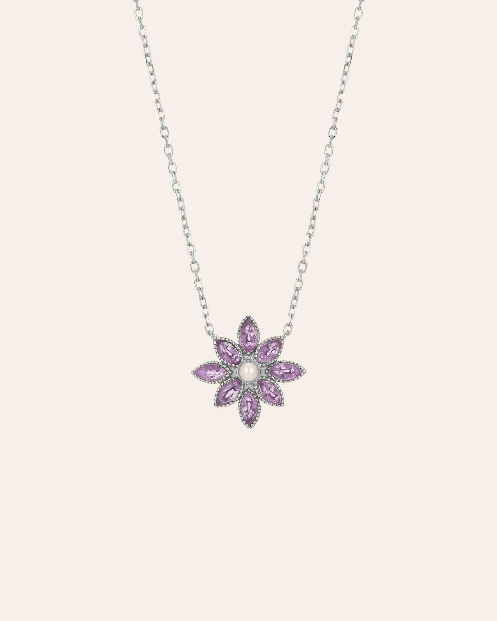 Cámellia Amethyst Pearl Necklace