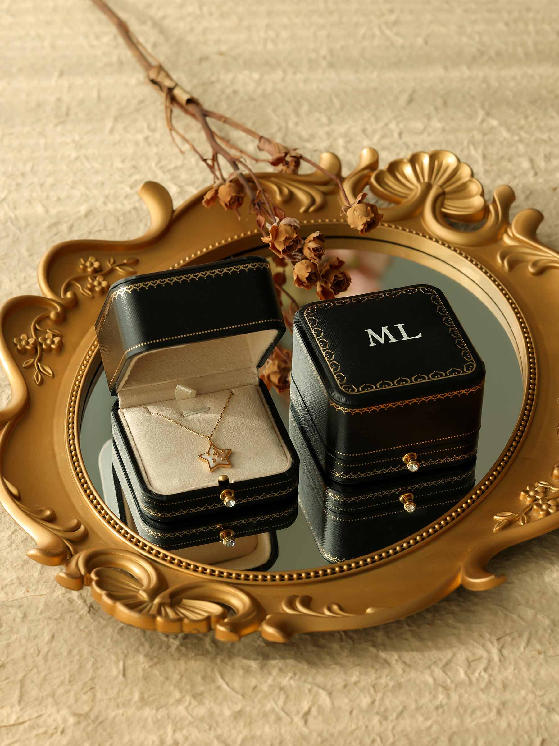 Customized Vintage Jewelry Box