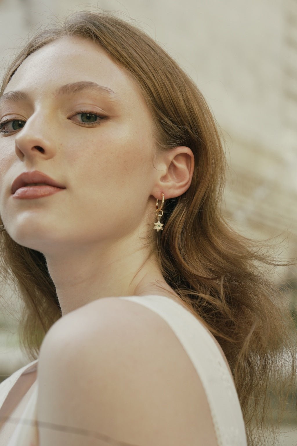 Elsa Lily Emerald Earrings - CAMELLIA Gold