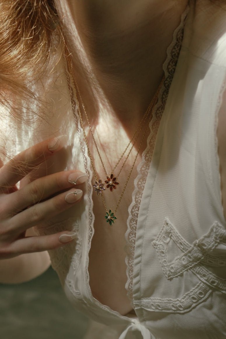 Cámellia Amethyst Pearl Necklace - CAMELLIA 18" White gold